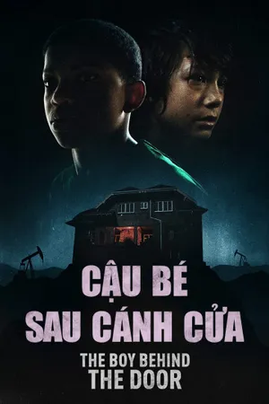 Cậu bé sau cánh cửa